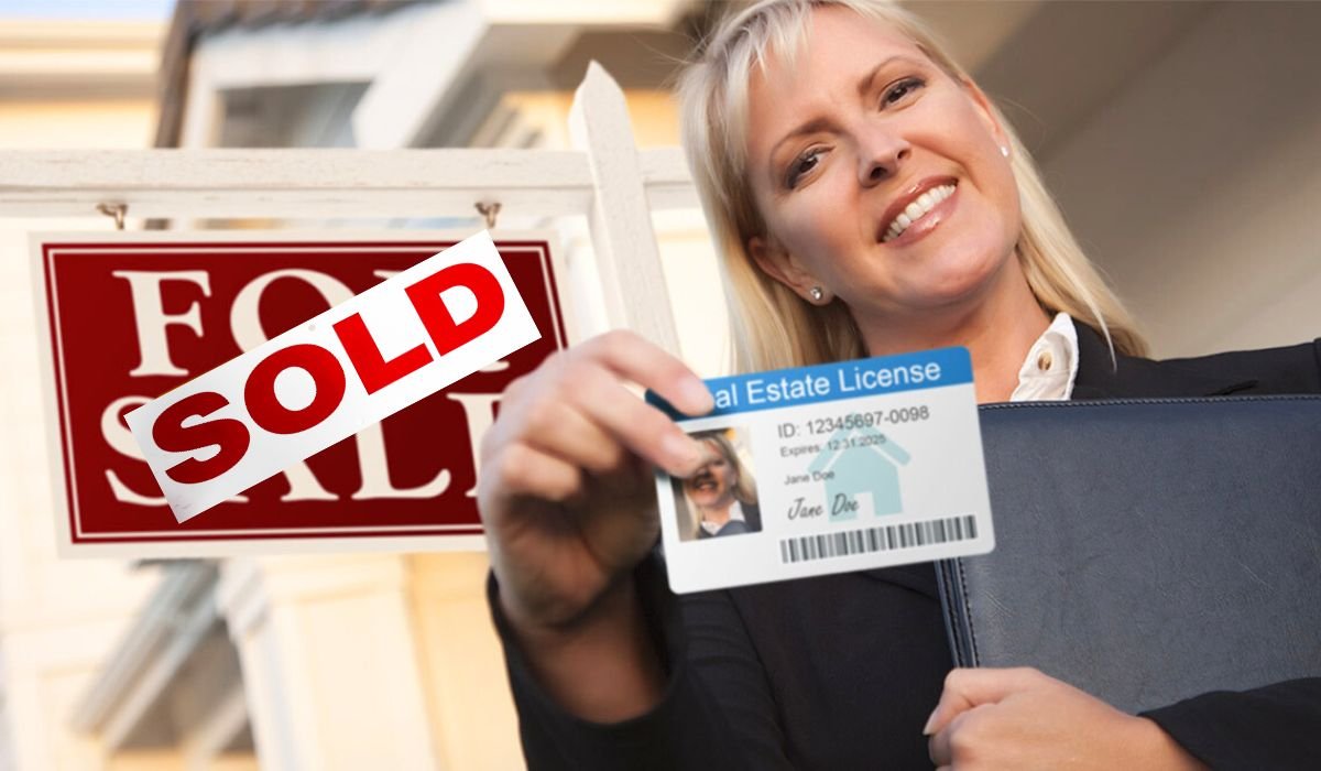 What Can You Do With a Real Estate License